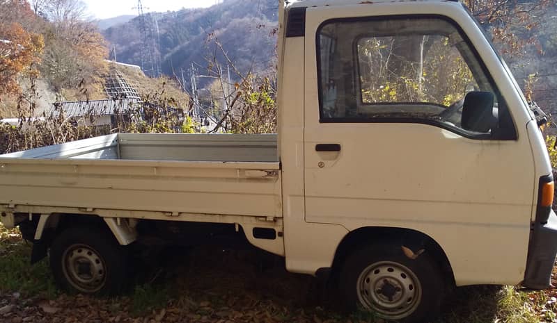 甲州市のお客様から廃車買取したスバルサンバー