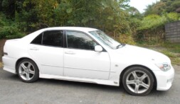 南部町のお客様から廃車買取したトヨタ アルテッツァ