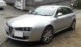 甲府市のお客様から廃車買取したアルファロメオ