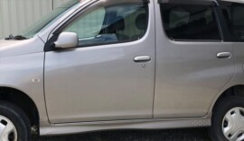 甲斐市のお客様から廃車買取したトヨタ ファンカーゴ