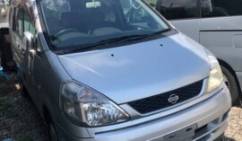 甲府市のお客様から廃車買取した日産 セレナ