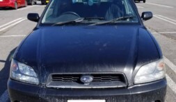 昭和町のお客様から廃車買取したスバル レガシー