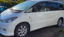 笛吹市のお客様から廃車買取したトヨタエスティマ