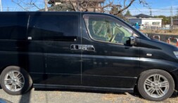 中央市のお客様から廃車買取した日産エルグランド