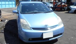 笛吹市のお客様から廃車買取したトヨタプリウス