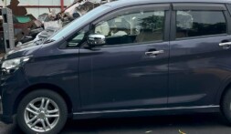 甲府市のお客様から廃車買取した日産デイズ