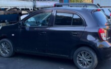 北杜市のお客様から廃車買取した日産マーチ